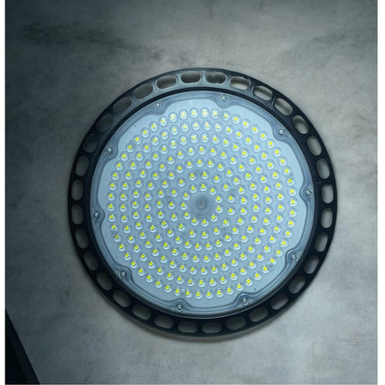 Campana Led Ufo Galponera 150w- Omio Ip67 Blanco Neutro