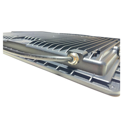 Foco Reflector Omio Para Ext/int Led 400w Luz Fria Lux