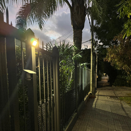 Aplique Led Solar Omio 5w 3000k Luz Cálida Rectangular