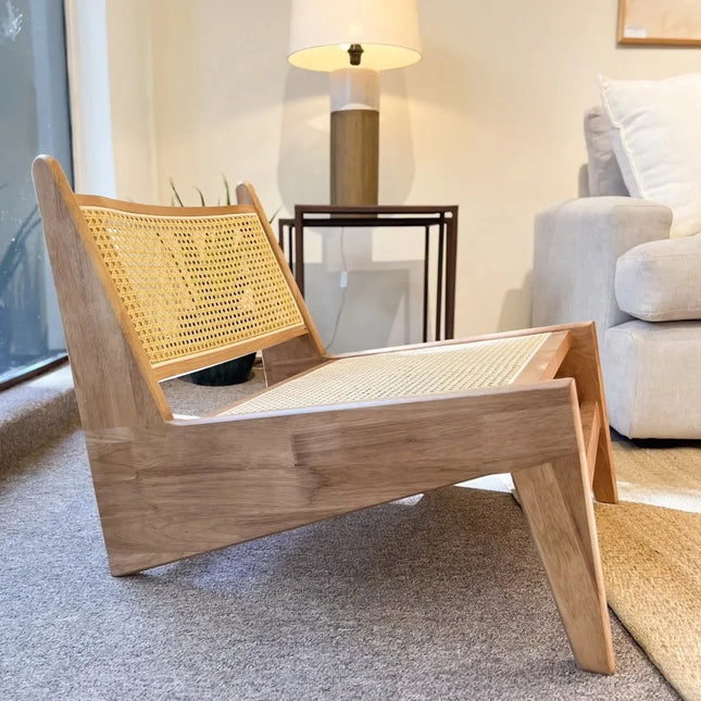 Butaca Pierre En Madera Maciza Y Esterilla Moderna Y Cómoda